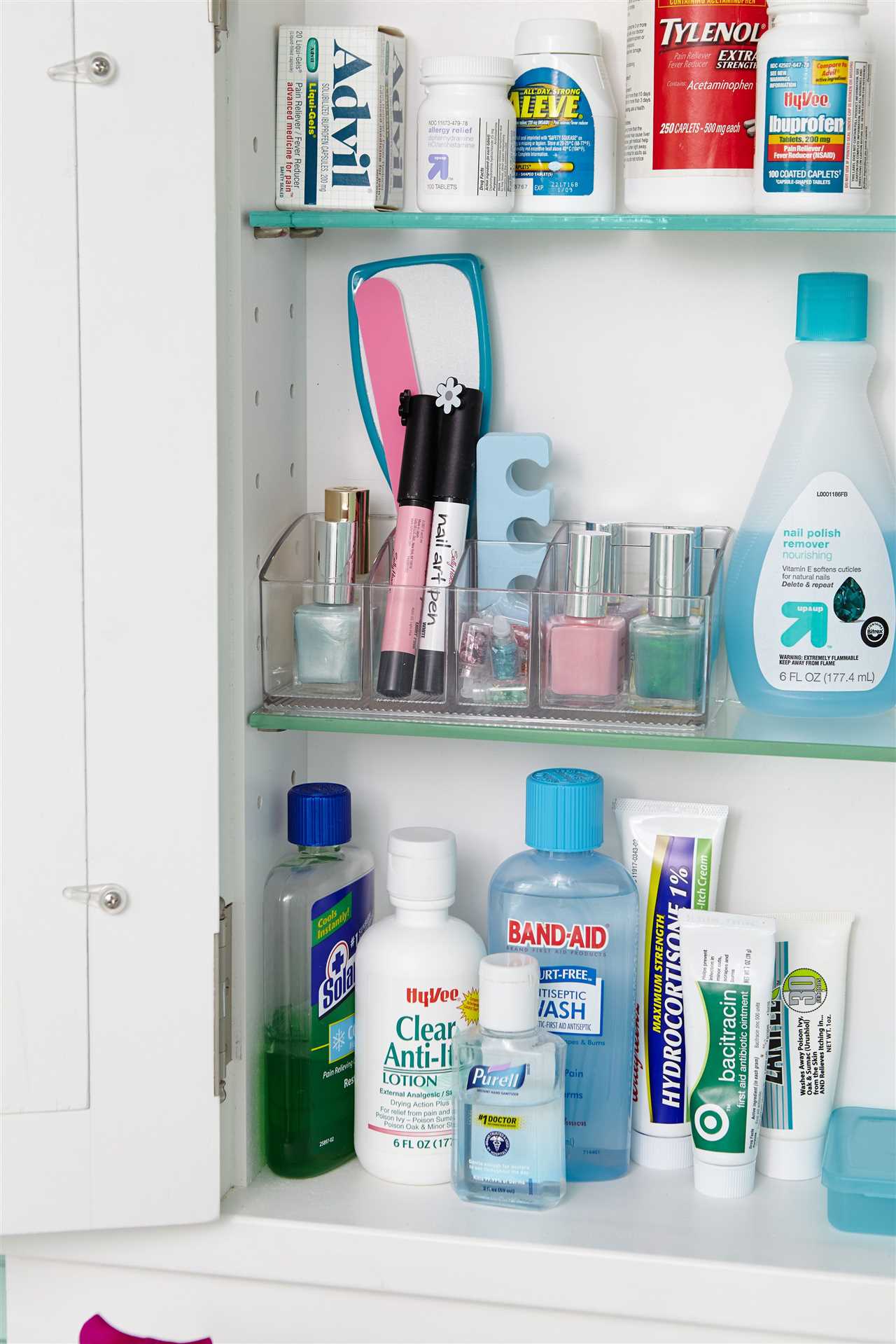 Top 10 Medicine Organizers For A Neat And Tidy Bathroom