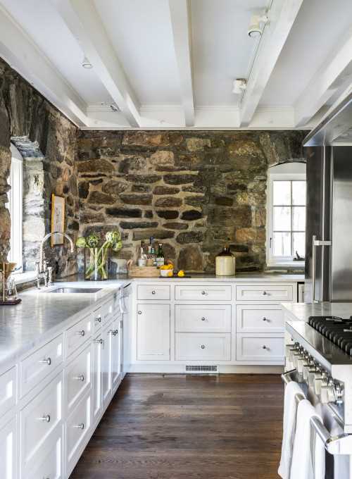 Discover the Charm of a Farmhouse Backsplash | Perfect for Your Kitchen
