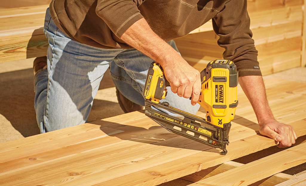 Electric Nail Gun The Ultimate Guide to Choosing and Using