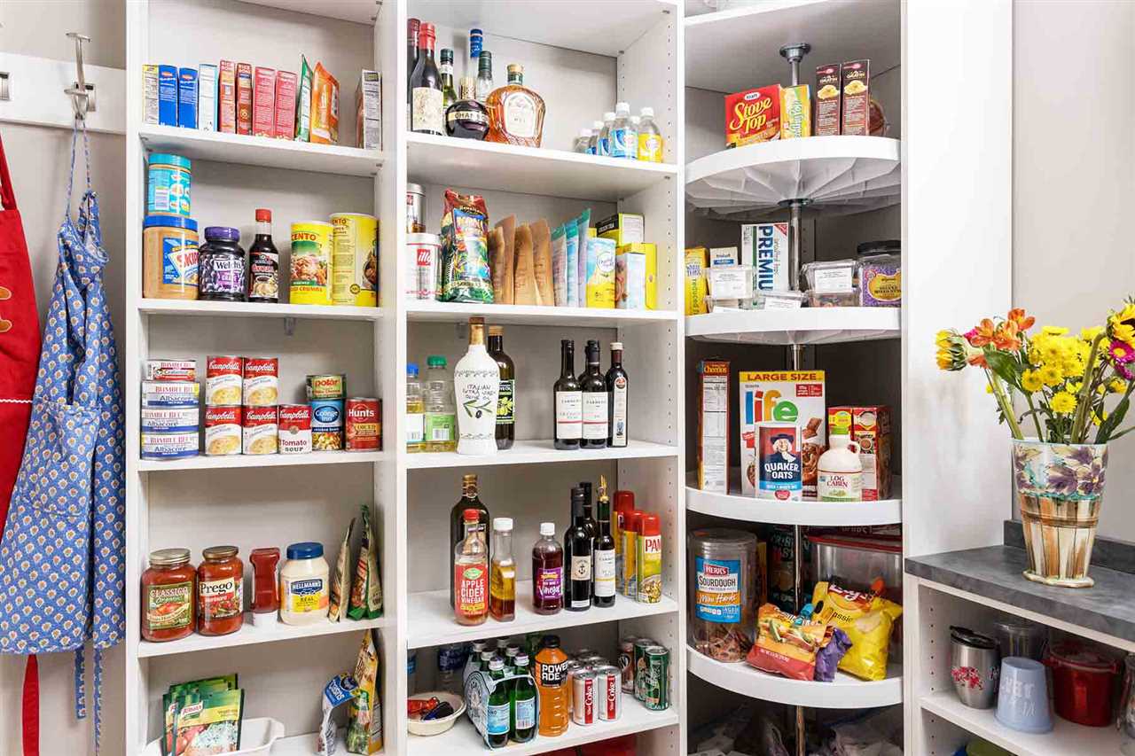 Organize Your Pantry Efficiently